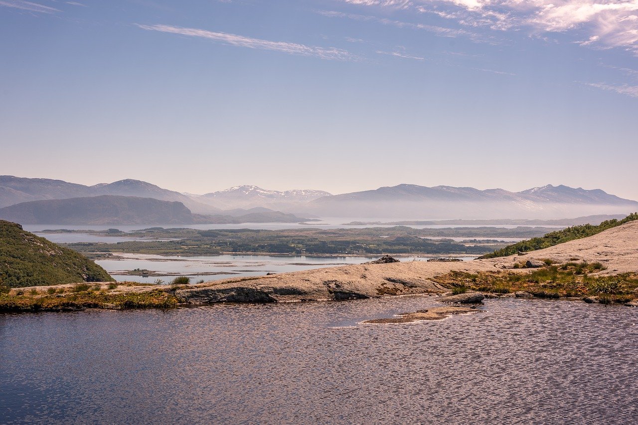 explore the serene beauty of the countryside, where rolling hills, lush fields, and charming villages create a perfect escape from the hustle and bustle of city life. discover the tranquility and vibrant landscapes that nature has to offer.