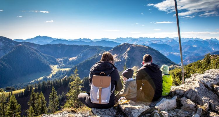 discover the joys of family travel with our comprehensive guides, tips, and destination recommendations. create lasting memories as you explore new places together, enjoy family-friendly activities, and find the best accommodations for all ages. start your adventure today!