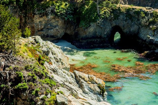discover the beauty of nature on scenic drives that lead you through breathtaking landscapes, charming towns, and hidden gems. experience the thrill of the open road while immersing yourself in stunning views and unforgettable adventures.
