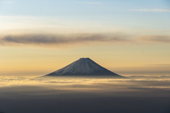 explore a variety of stunning travel destinations around the world. discover hidden gems, popular spots, and travel tips to enhance your journey and create unforgettable memories.