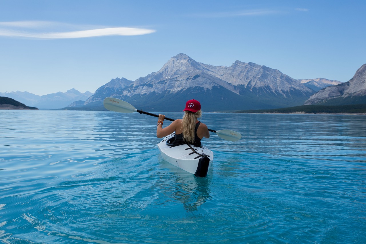 embark on an unforgettable adventure and explore the thrill of the unknown. discover breathtaking landscapes, engage in thrilling activities, and create lasting memories as you traverse beautiful terrains and experience the excitement of new challenges.
